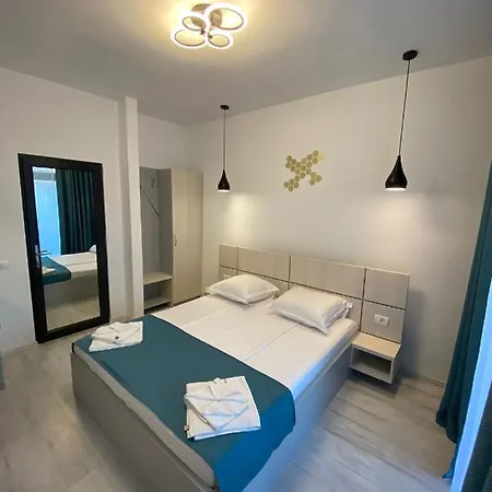 Infinity By Carla Hotel 3*