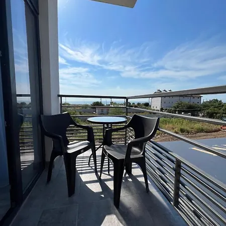 Infinity By Carla Hotel 3*